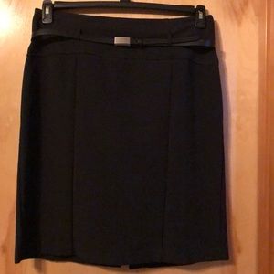 High waisted skirt. First Option